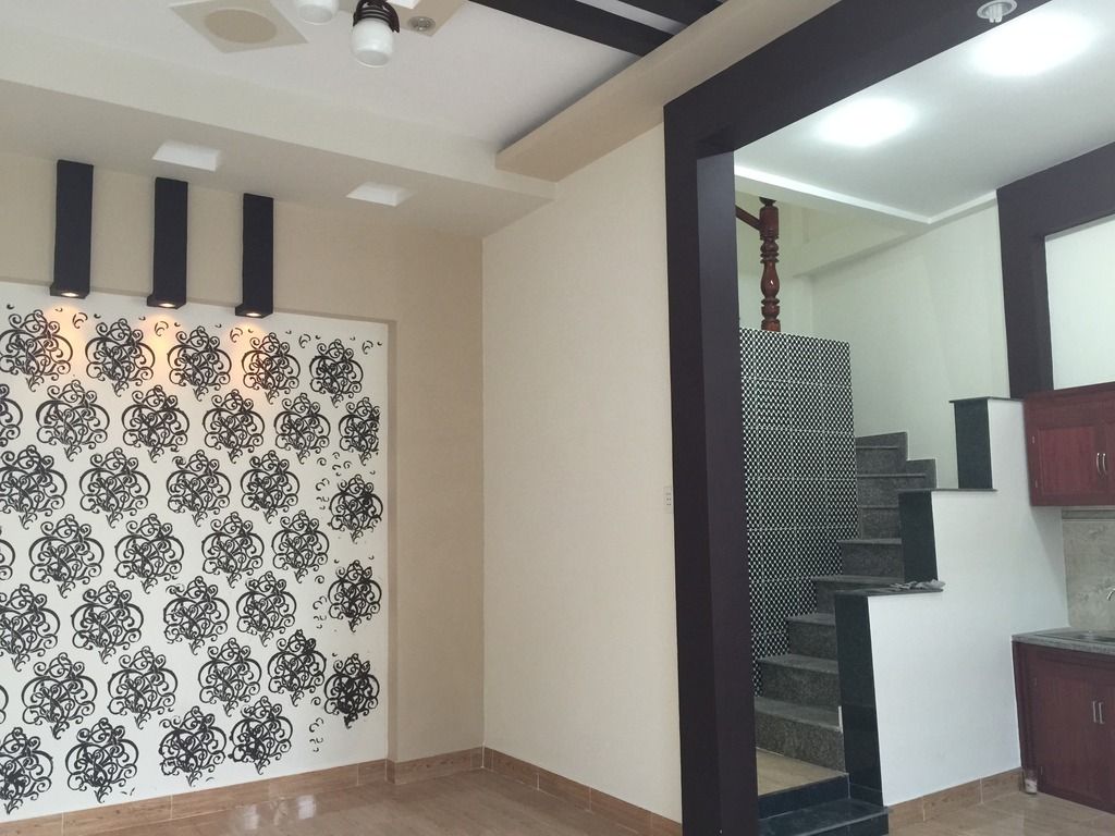 Nhà mới xây Q12 bề ngang 6m,hẻm bêtông 4m,đúc 1 lầu - 4