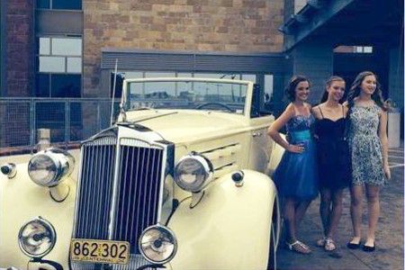 pose by car