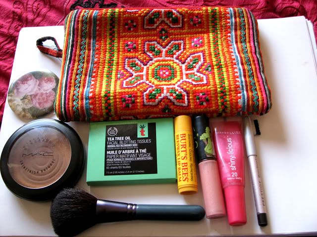 makeupbag.jpg