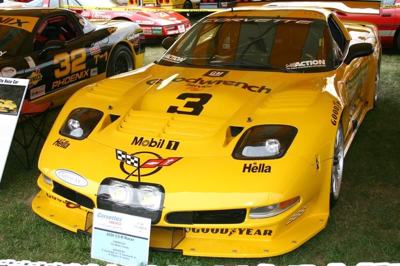 IMAGE: http://i145.photobucket.com/albums/r213/joanfstel/corvettes2102.jpg