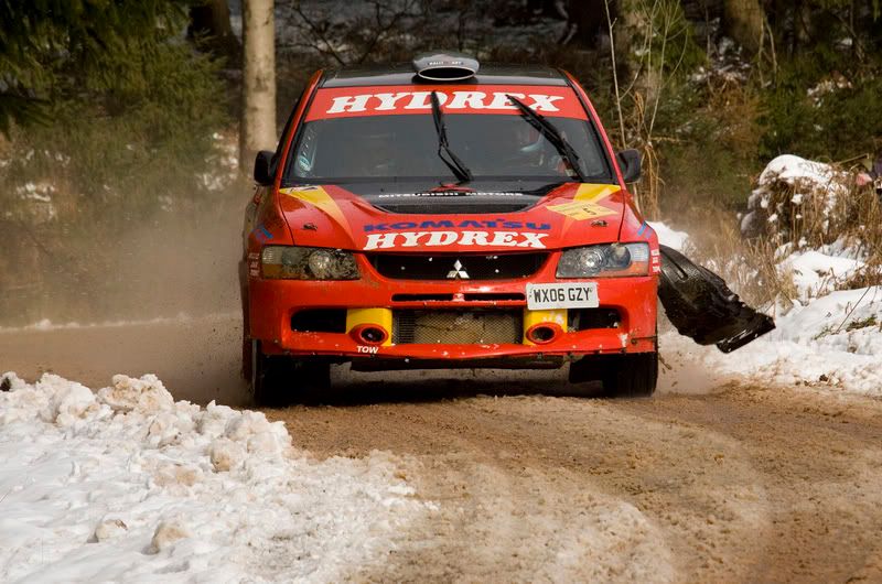 IMAGE: http://i145.photobucket.com/albums/r223/chrispons/GR4M0025.jpg