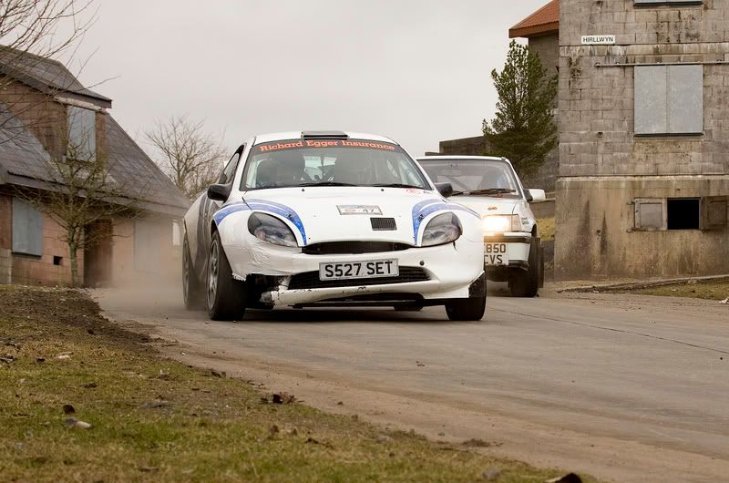 IMAGE: http://i145.photobucket.com/albums/r223/chrispons/GR4M0081.jpg