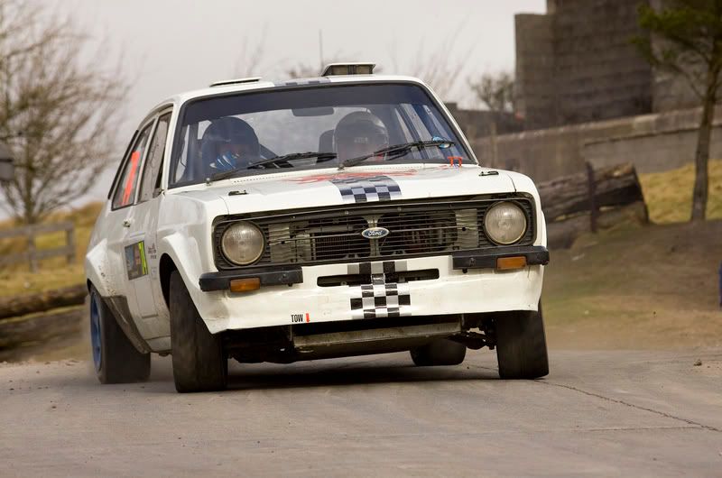 IMAGE: http://i145.photobucket.com/albums/r223/chrispons/GR4M0119.jpg