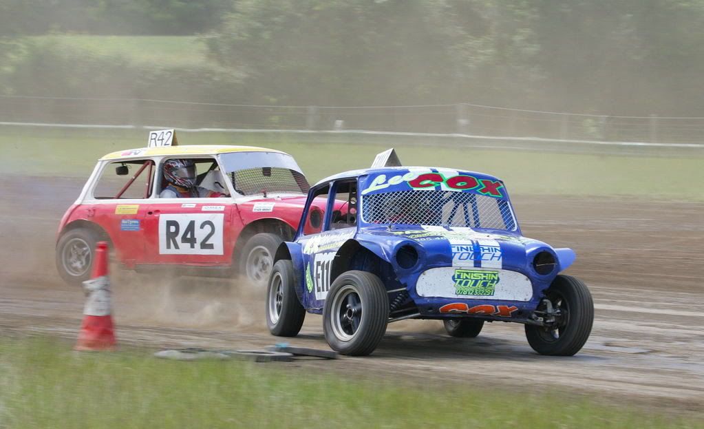 IMAGE: http://i145.photobucket.com/albums/r223/chrispons/GR4M2215-1.jpg