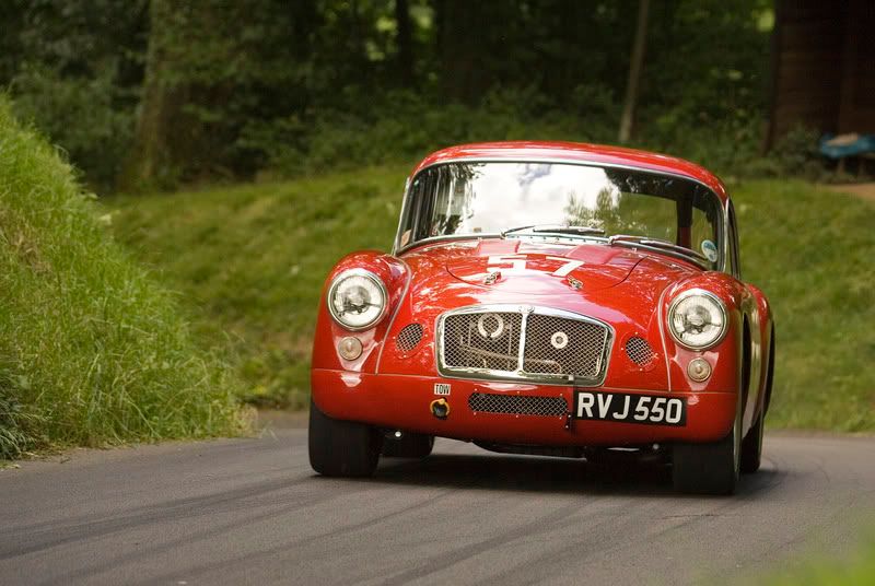 IMAGE: http://i145.photobucket.com/albums/r223/chrispons/GR4M6359.jpg