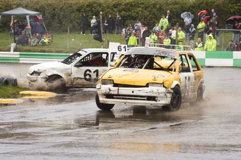 IMAGE: http://i145.photobucket.com/albums/r223/chrispons/GR4M7564.jpg