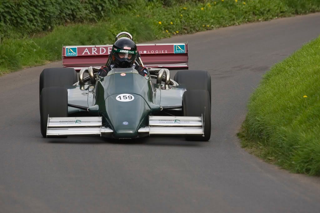 IMAGE: http://i145.photobucket.com/albums/r223/chrispons/best12.jpg