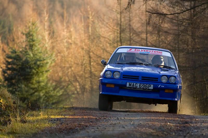 IMAGE: http://i145.photobucket.com/albums/r223/chrispons/manta2.jpg