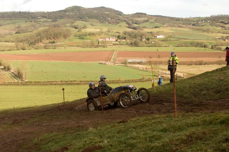 IMAGE: http://i145.photobucket.com/albums/r223/chrispons/no4.jpg