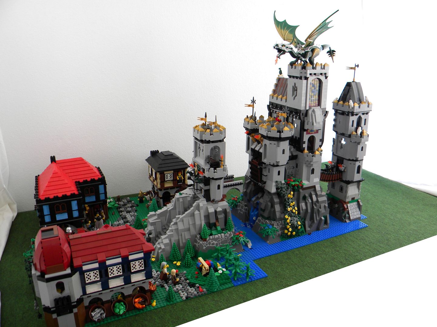 green dragon knights' castle: a lego® creationvladimir van green dragon knights' castle: a lego® creationvladimir van