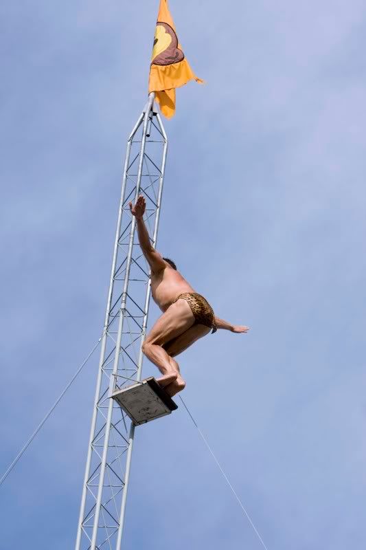 IMAGE: http://i145.photobucket.com/albums/r229/GliderParentsNTN/40D%20focus%20test/IMG_0650.jpg