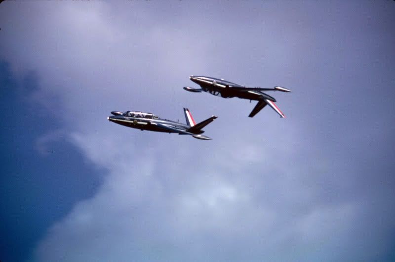 http://i145.photobucket.com/albums/r231/thawes/Fouga%20Photos/IMG_0840.jpg