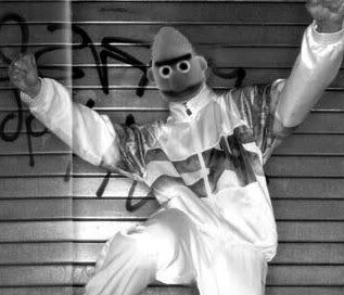 [img width=317 height=272]http://i145.photobucket.com/albums/r238/schnegge_04/Bertgabber.jpg[/img]