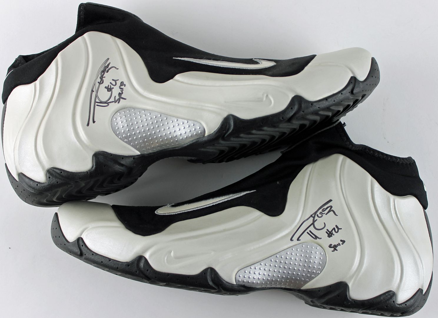 tim duncan signature shoe nike