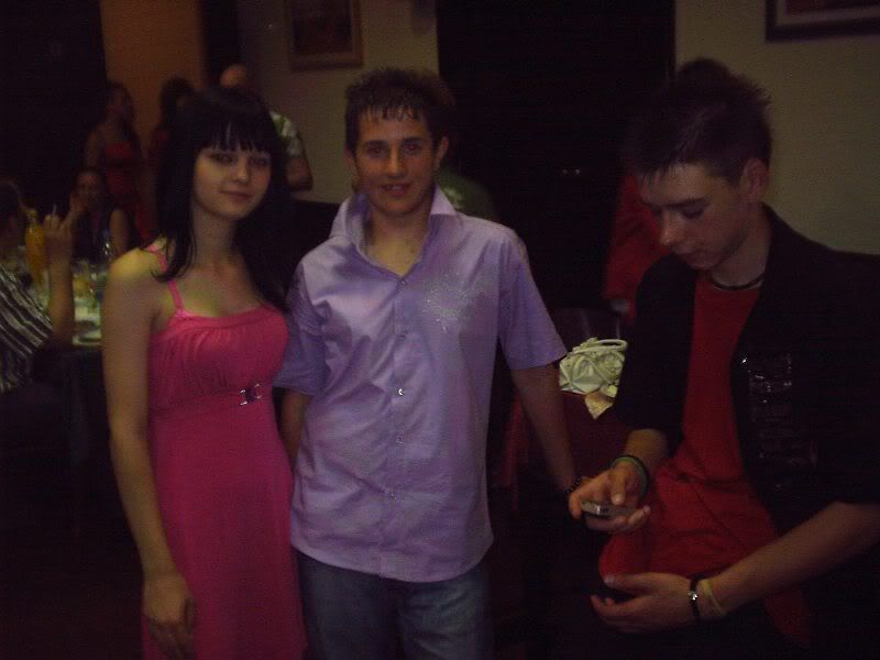http://i145.photobucket.com/albums/r226/dzlatic/nss5.jpg