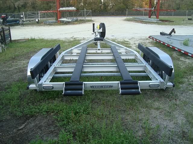 Who makes the nicest aluminum airboat trailer these days? - Southern ...