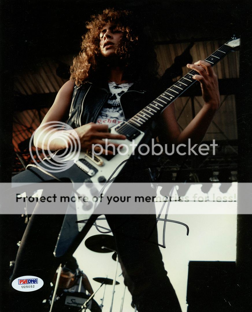 有关以下物品的详细资料: kirk hammett metallica signed authentic